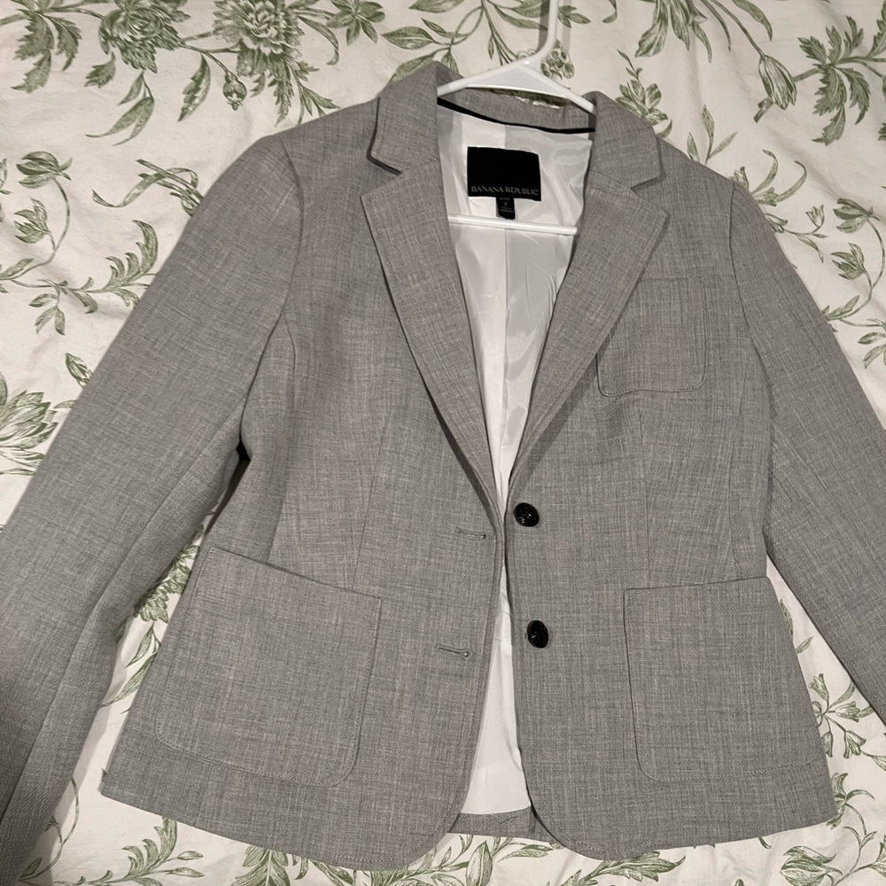 Banana Republic marled grey blazer